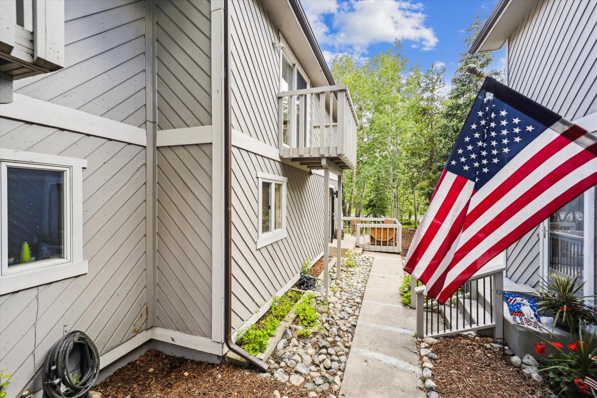 Exterior - Frisco Creekside Retreat - Frisco Vacation Rental