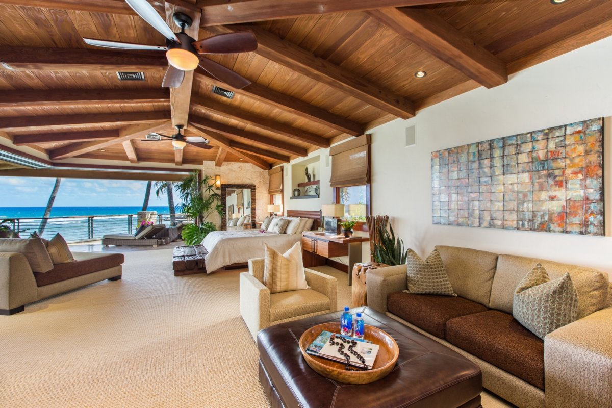 Expansive Primary bedroom with lanai access and spectacular ocean views