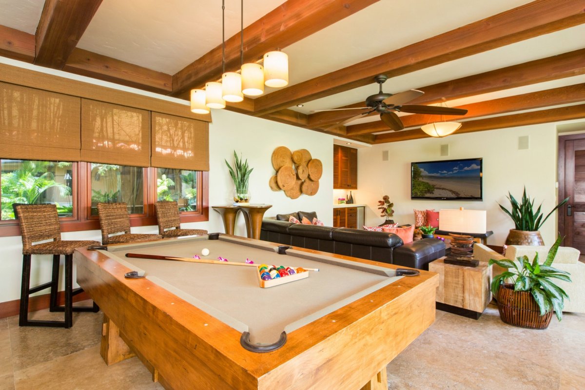 Banyan House game room with Billiards table