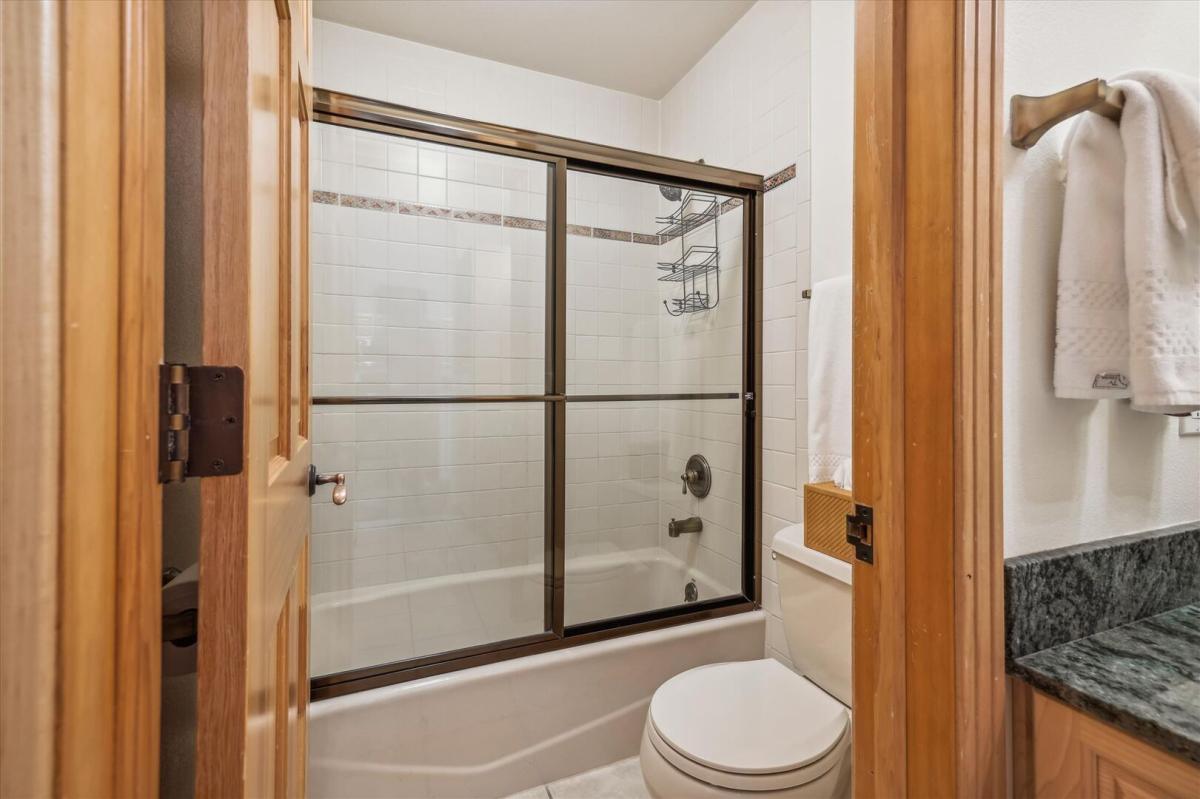 Bathroom - Corral 309W - Breckenridge Vacation Rental