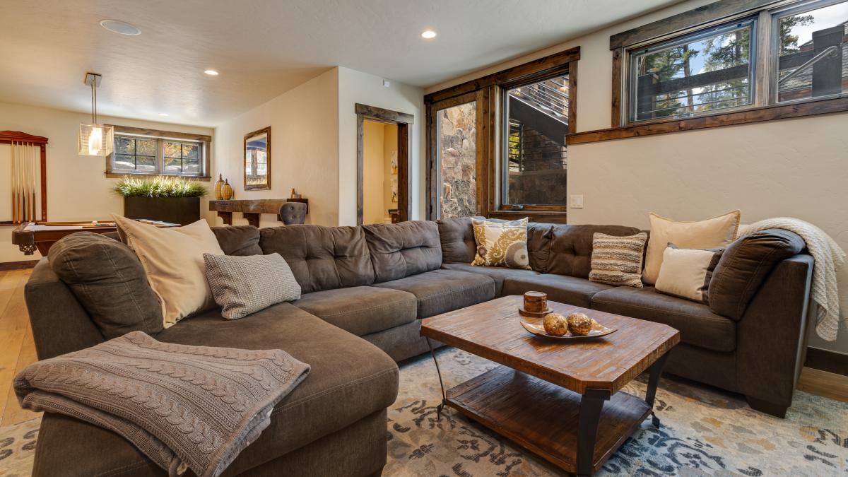 Boulder Vista