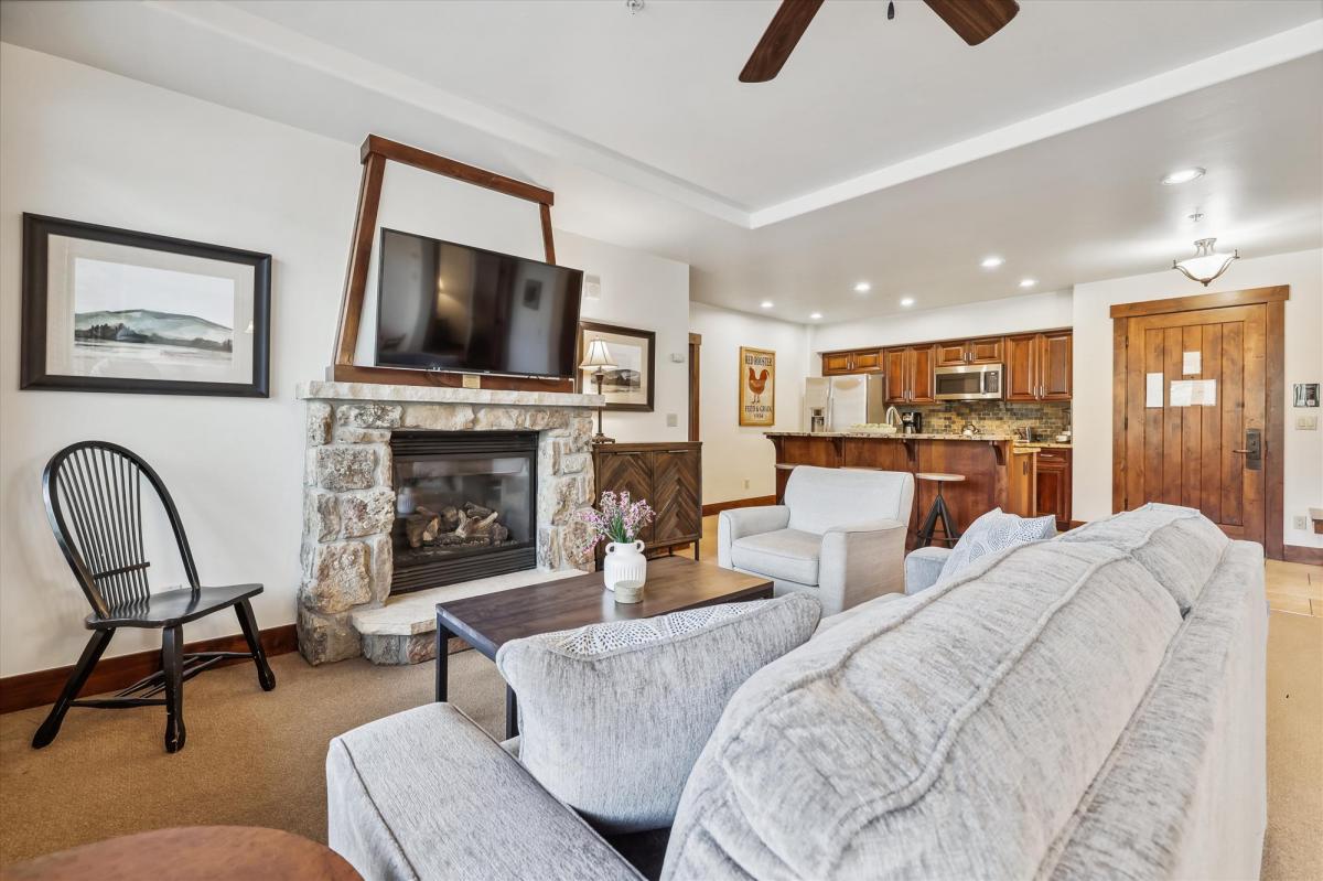 Living Room, Crystal Peak 7303, Breckenridge Vacation Rental