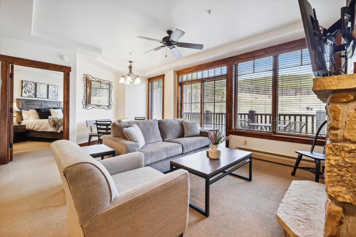 Living Room, Crystal Peak 7303, Breckenridge Vacation Rental