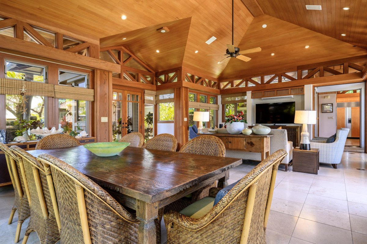 The island charm of the dining area with table for eight.