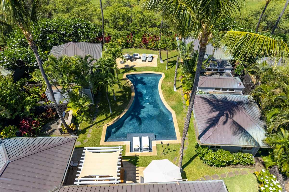 The aerial shot of the pool.