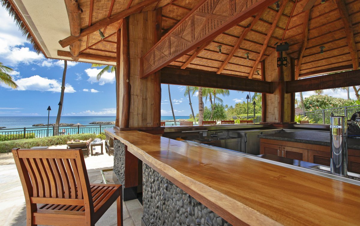 Beach Villas at Ko Olina's On-site Beach Bar - with Ocean View