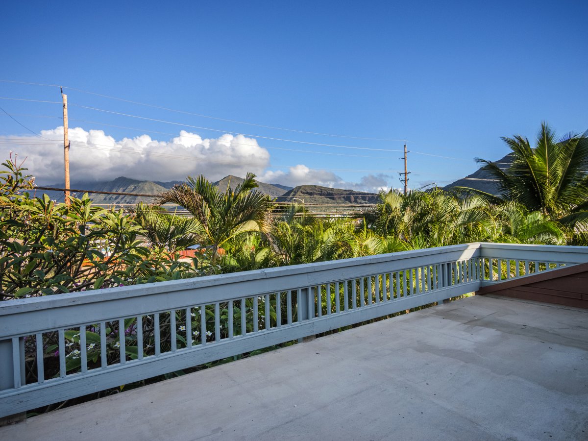 Wake up with a nice morning view at your own private deck, a perfect spot to sip your morning coffee.