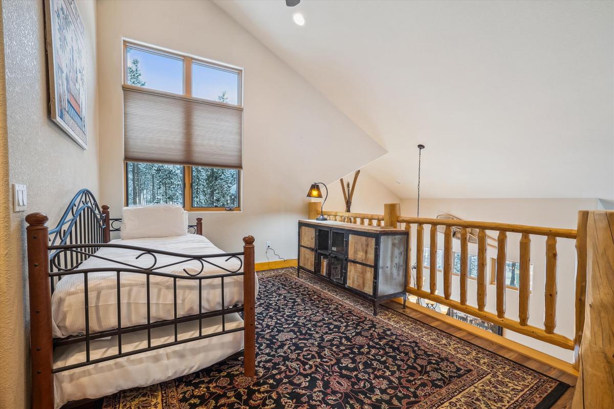Loft, Lupine Chalet, Frisco Vacation Rental