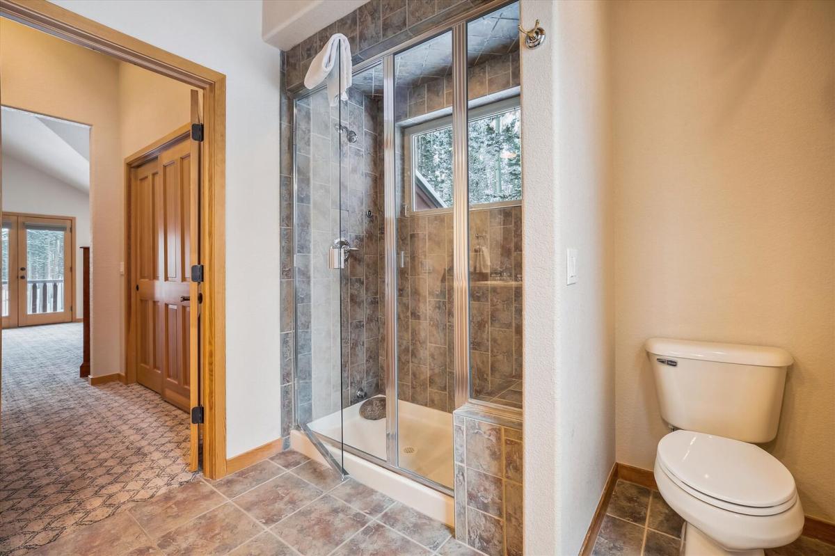 Bathroom - Lupine Chalet - Frisco Vacation Rental