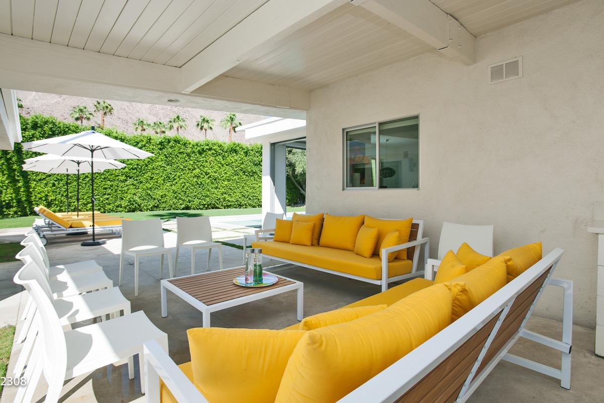 La Paloma Palms