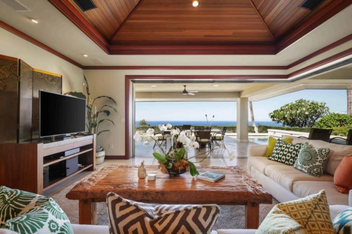 Wai'ula'ula Villa 403