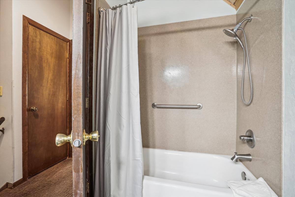 Bathroom, SnowAway, Breckenridge Vacation Rental