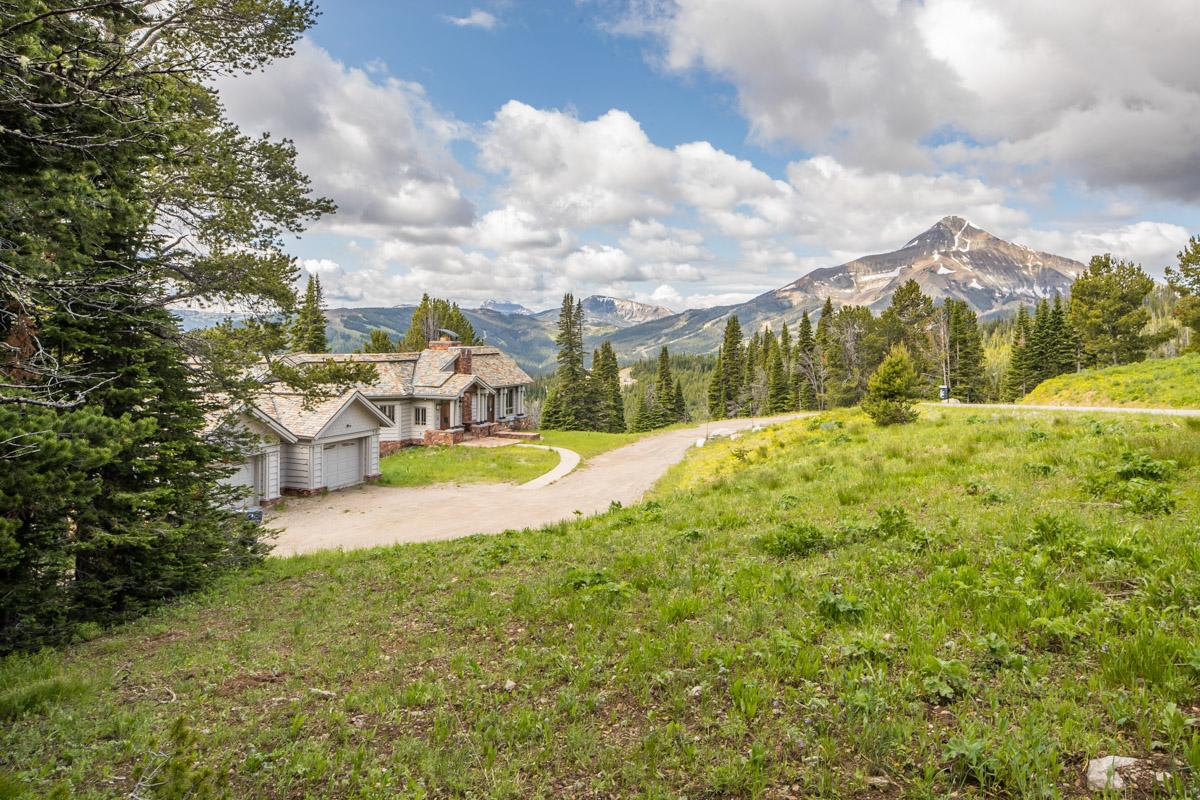 Beehive Basin Chalet