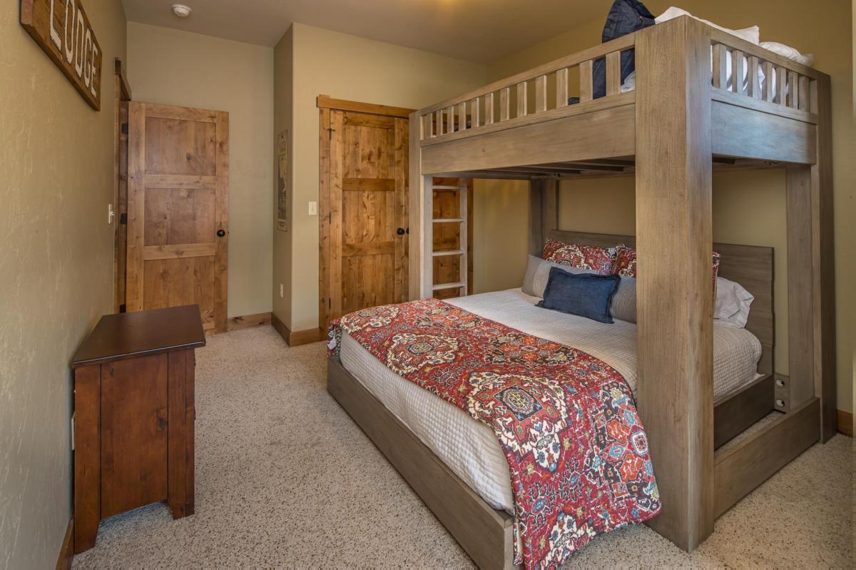 Essentia Townhome 145A