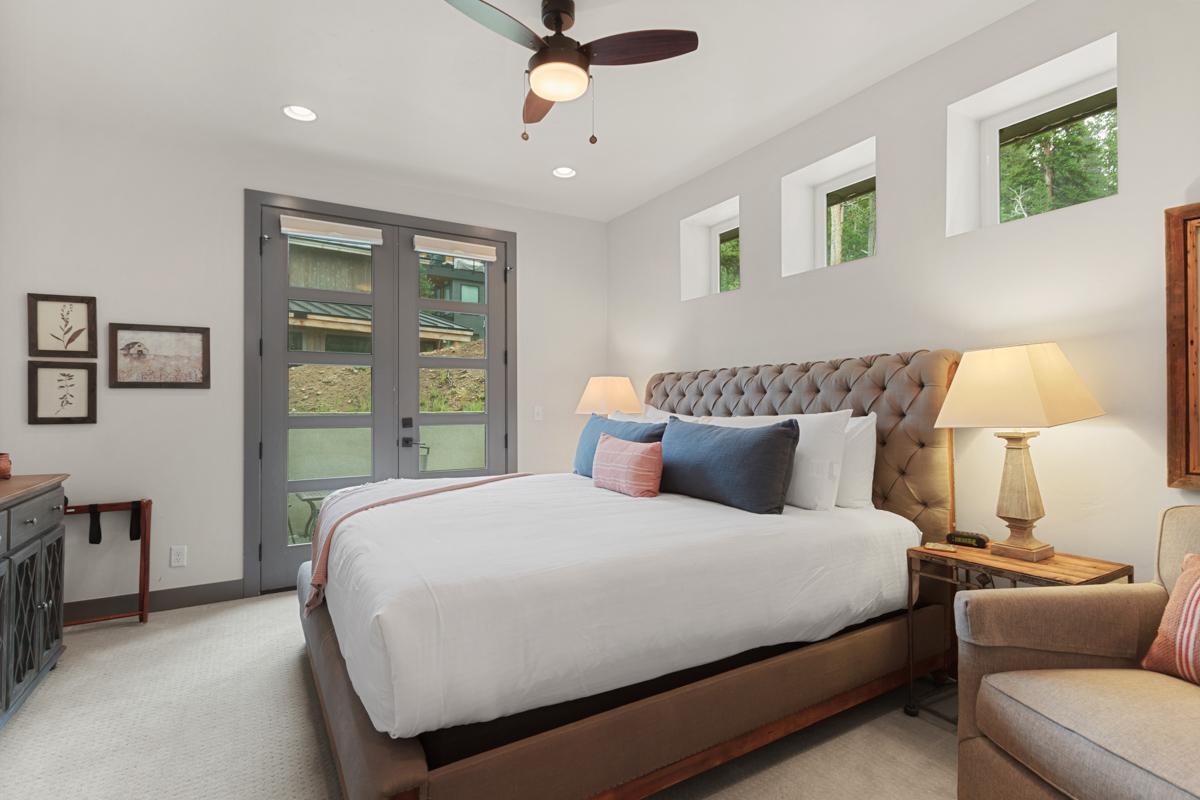 Mountain Vista Retreat