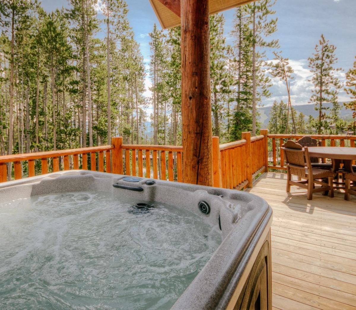 Moonlight Mountain Home | 7 Mountain Home