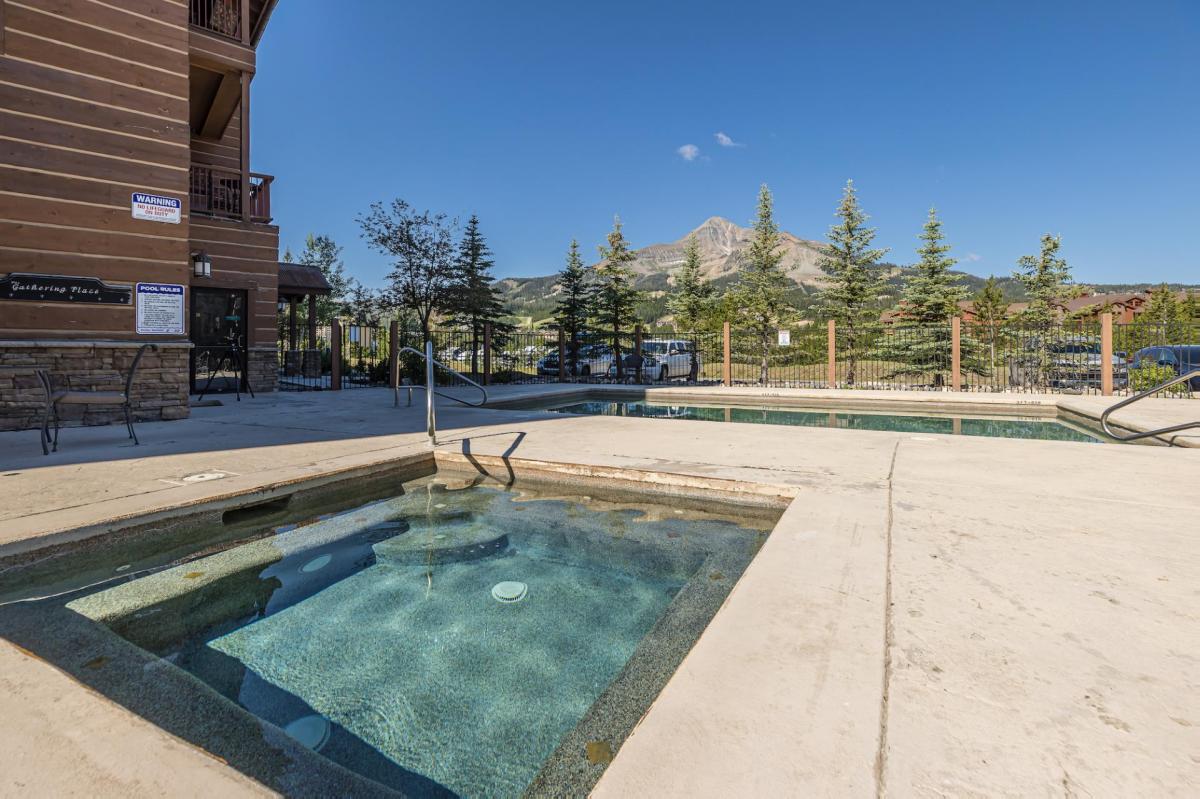 Mountain Lake Condo 502B