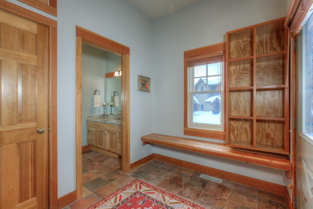 Saddle Ridge Townhome | Unit B1
