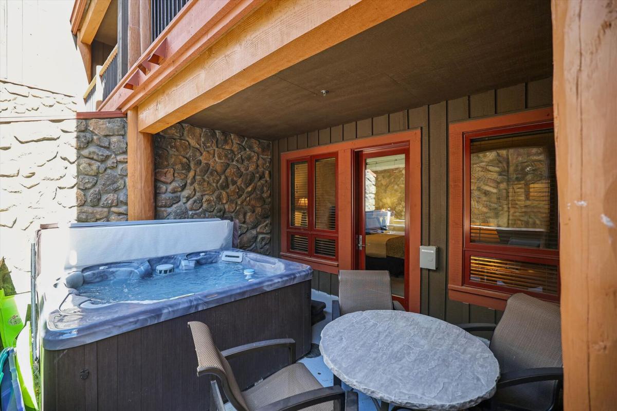 Private Hot Tub, Bluesky 414, Breckenridge Vacation Rental