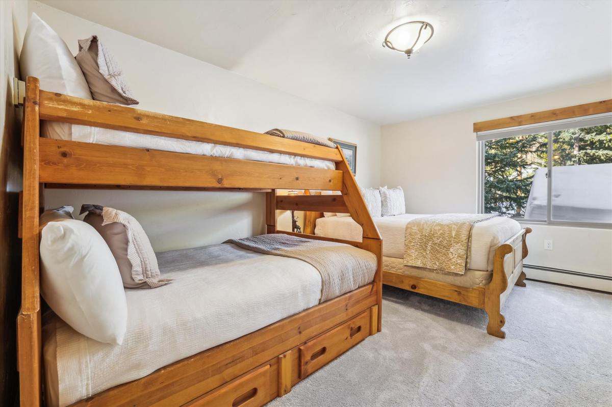 Bedroom, Ski Watch 329, Breckenridge Vacation Rental