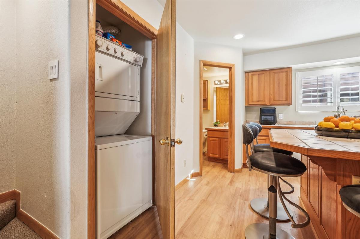 Washer/dryer, Cedars 24, Breckenridge Vacation Rental