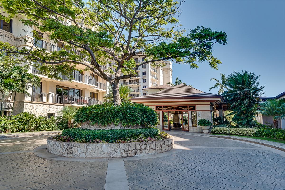 Entrance the Beach Villas at Ko Olina.