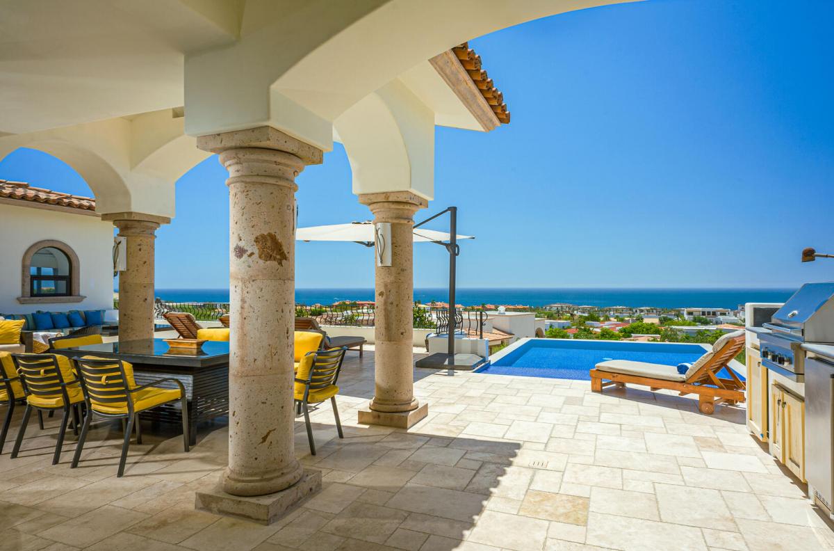 Villa de los Faros