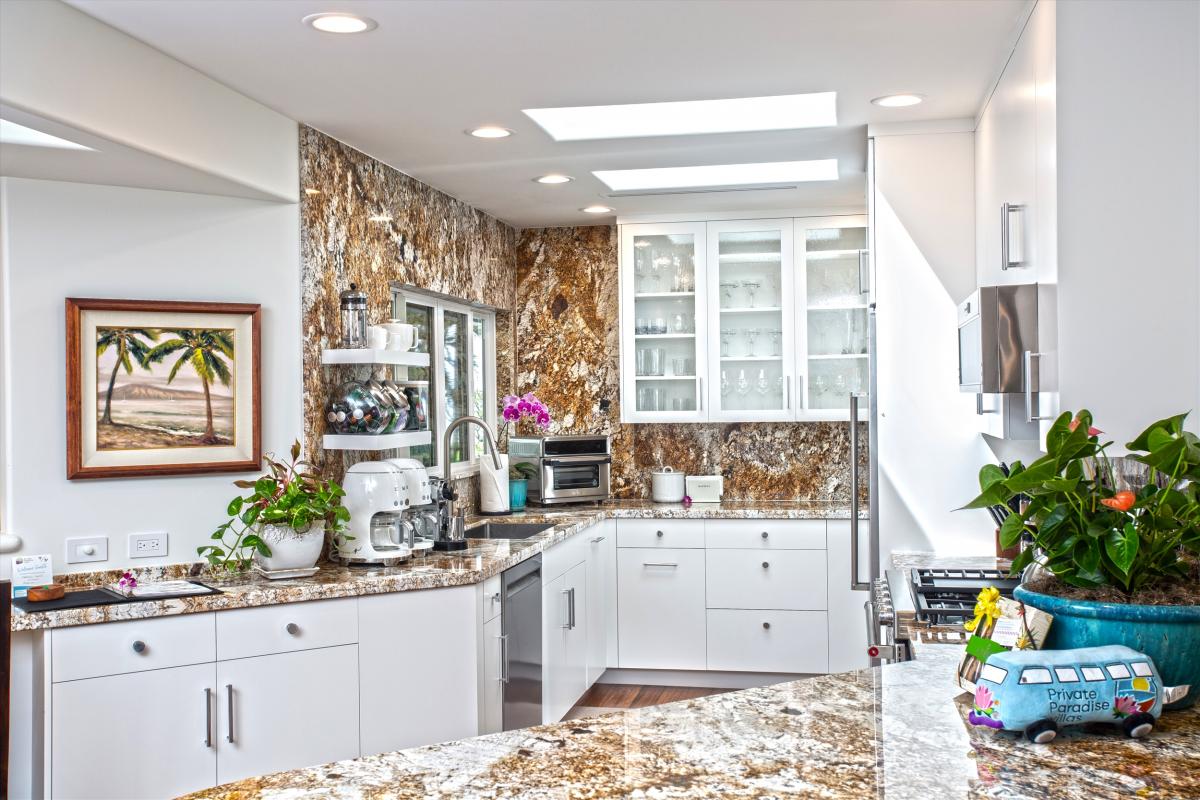 Mango Surf Beach Front Villa