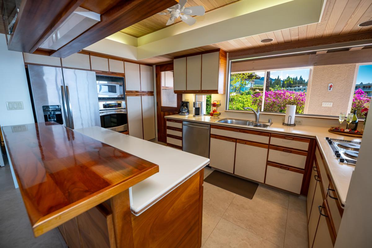 Wailea Point 2803