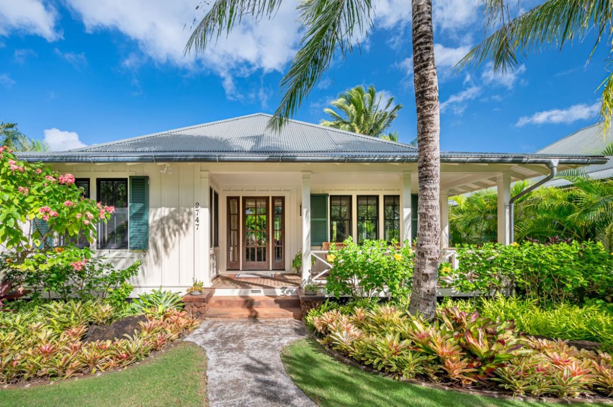 Lodge at Kukui'ula Cottage 1