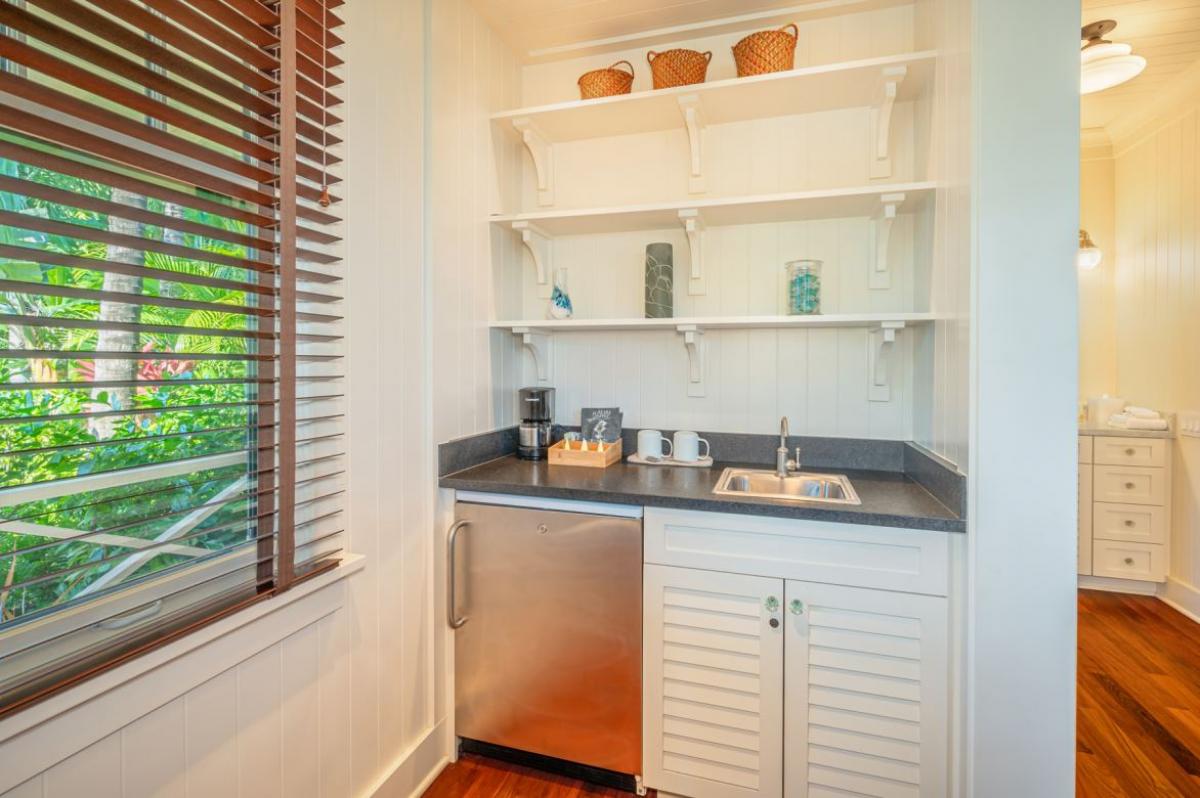 Lodge at Kukui'ula Cottage 12B