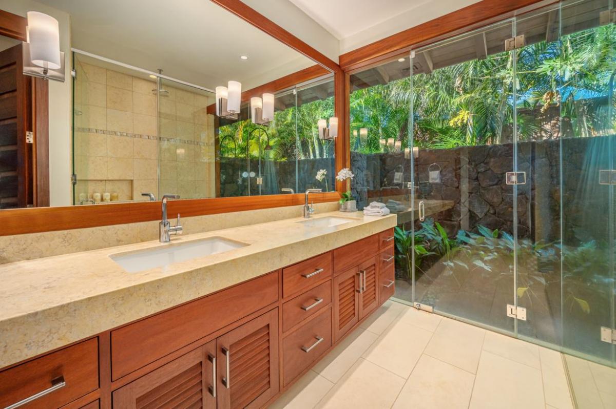 Lodge at Kukui'ula Villa 12