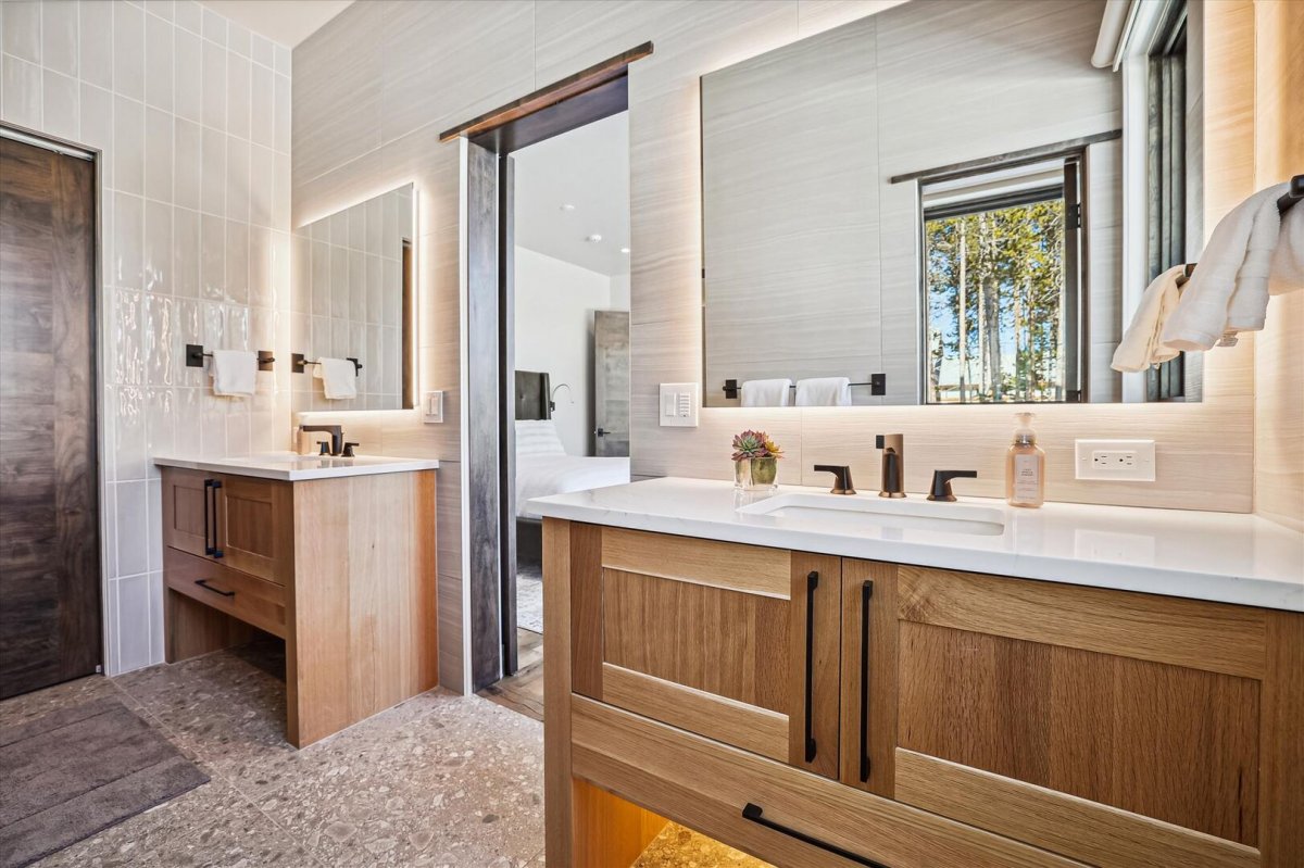 Bathroom - Modern View Manor - Breckenridge Vacation Rental