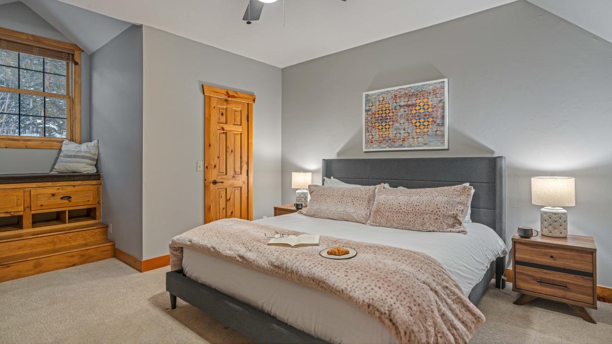 Bedroom 3, Upper Level - King bedroom 3 on upper level