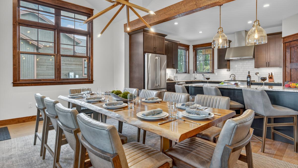 Dining Area, Main Level