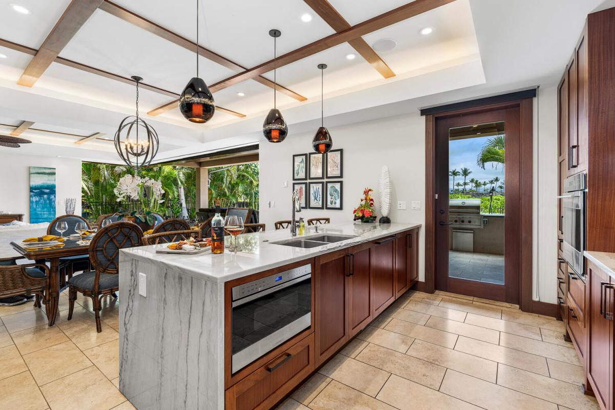 Entry to your chef’s kitchen with easy access to outdoor dining and BBQ.