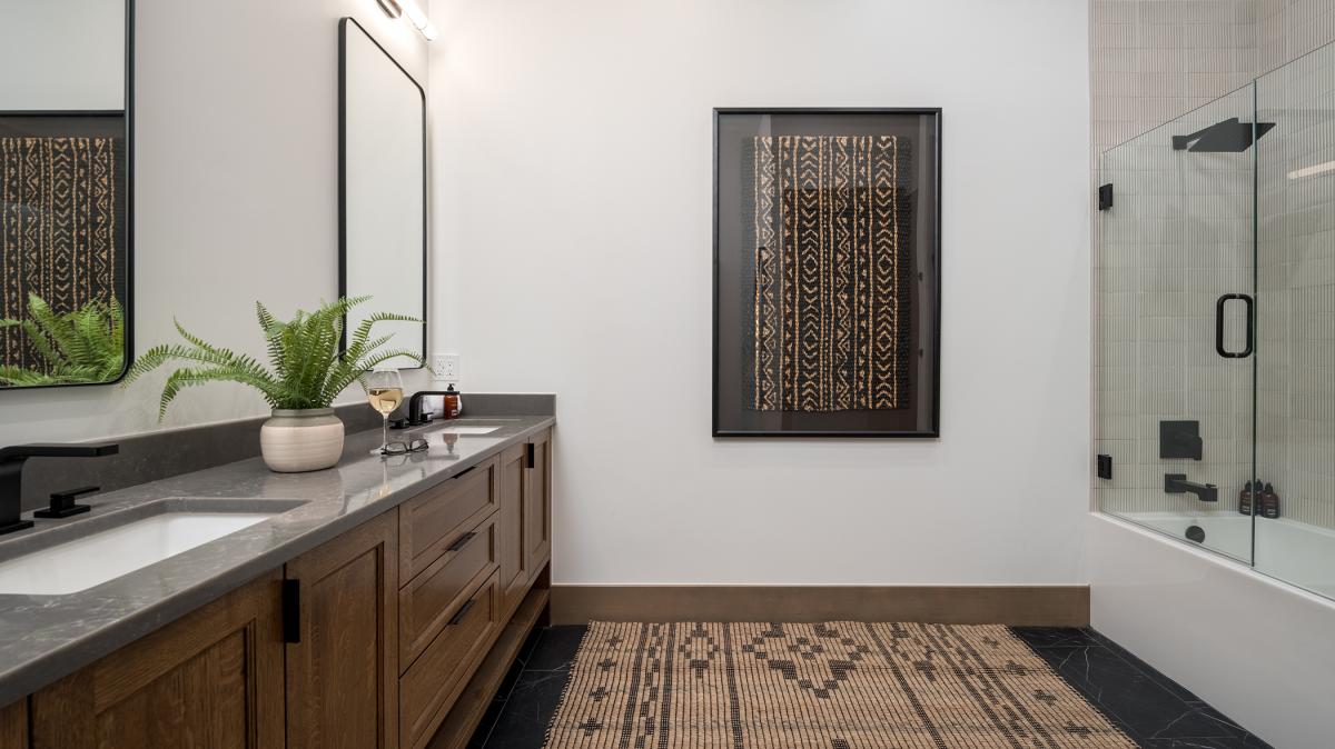 Bedroom 4, Lower Level - Ensuite