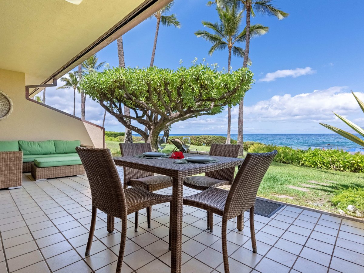 Lanai Oceanfront