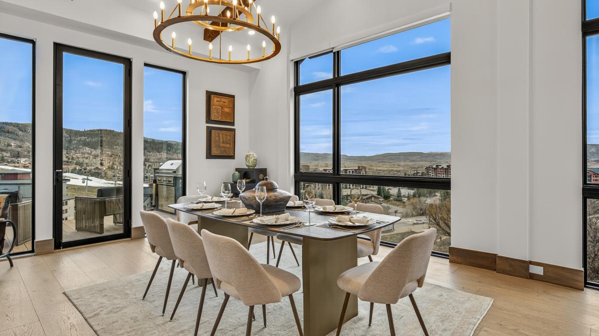Dining Area, Upper Level - With views