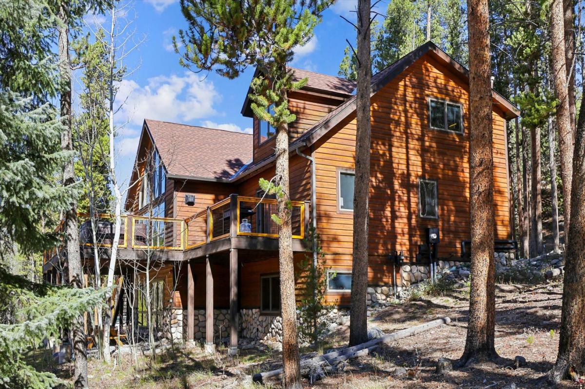Exterior - Mountain Serenity Retreat - Blue River Vacation Rental