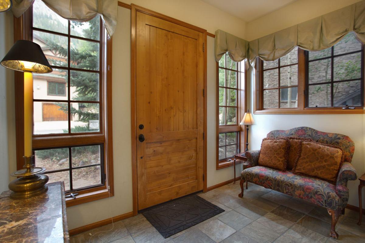 Entry - Streamside Lane - Frisco Vacation Rental