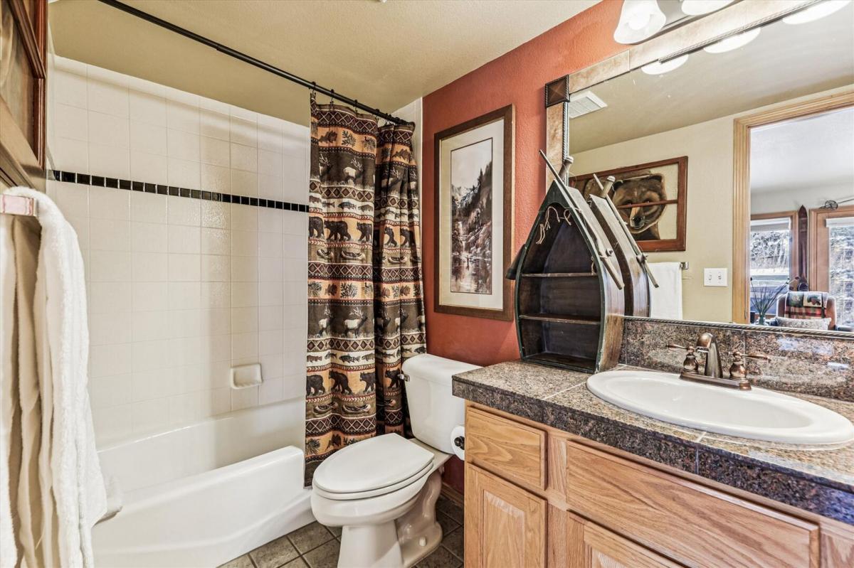 Bathroom - Royal Mountain Retreat - Frisco Vacation Rental