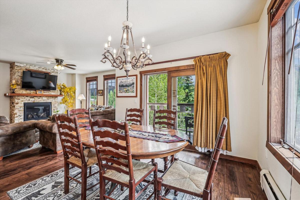 Dining Area - Main Street Station 3305 - Breckenridge Vacation Rental