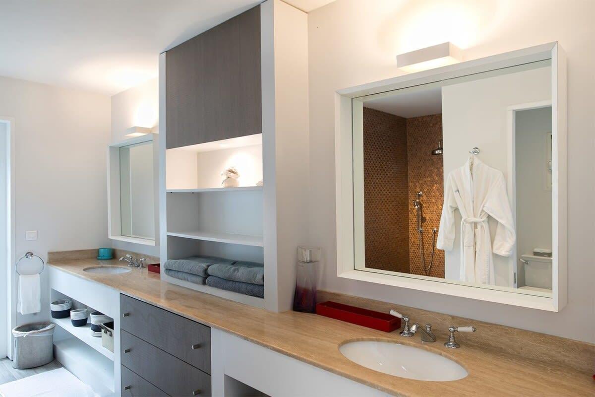 This bedroom only available when entire home is rented.