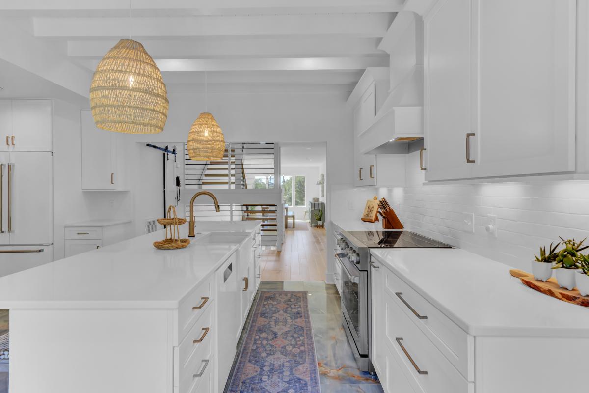 Fishers Alley 5 by Wild Dunes