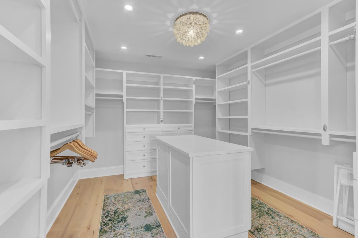 Fishers Alley 5 by Wild Dunes