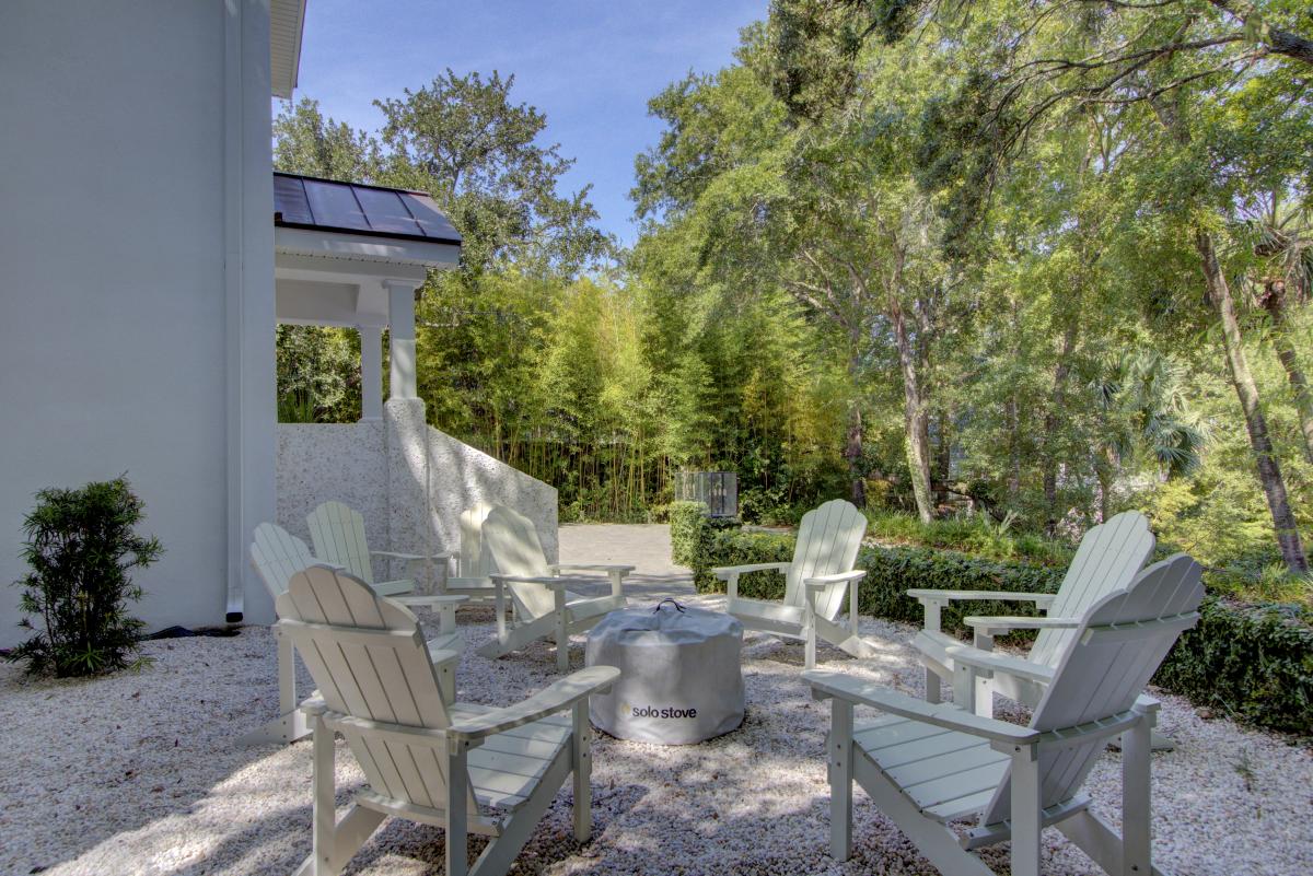 Fishers Alley 5 by Wild Dunes