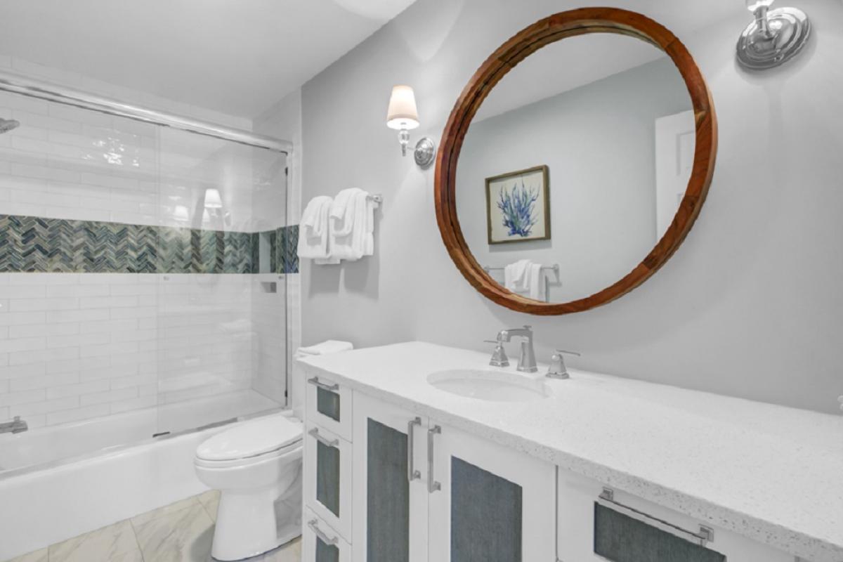Guest Bathroom 1