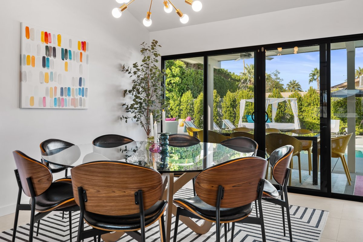 Tipsy Kitten Guest House