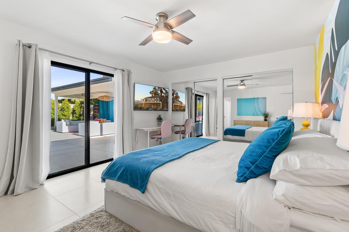 Tipsy Kitten Guest House